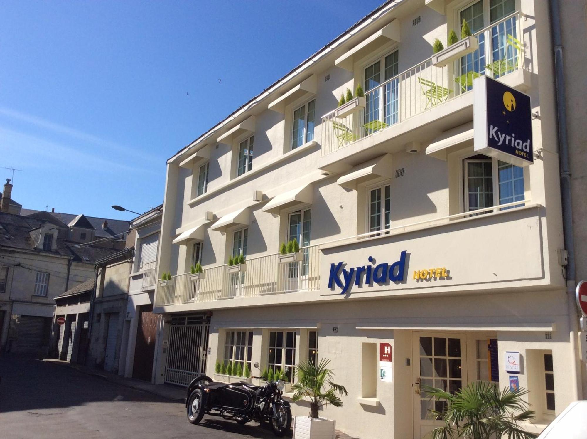 Kyriad Saumur Hyper Centre Hotel, Appartements, Seminaires Et Spa Soins Sothys Paris Eksteriør billede