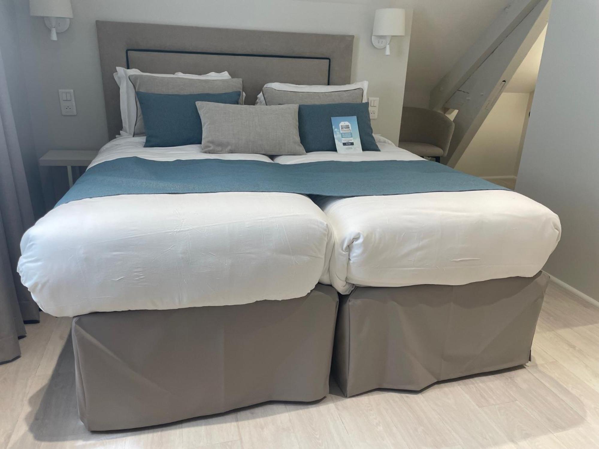 Kyriad Saumur Hyper Centre Hotel, Appartements, Seminaires Et Spa Soins Sothys Paris Eksteriør billede