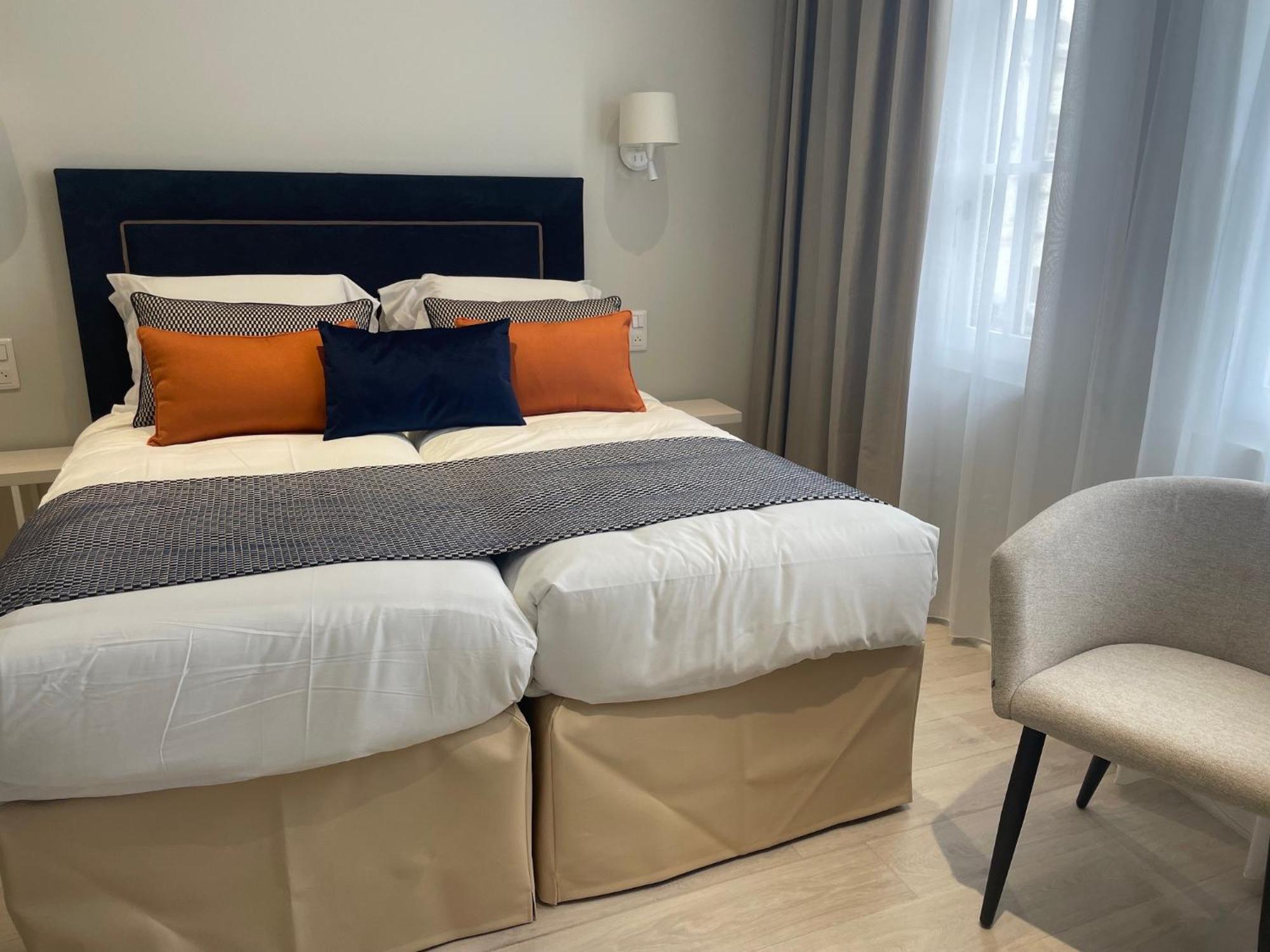 Kyriad Saumur Hyper Centre Hotel, Appartements, Seminaires Et Spa Soins Sothys Paris Eksteriør billede