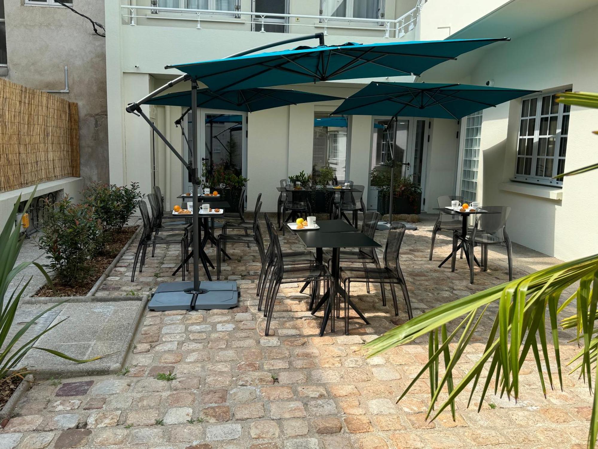Kyriad Saumur Hyper Centre Hotel, Appartements, Seminaires Et Spa Soins Sothys Paris Eksteriør billede
